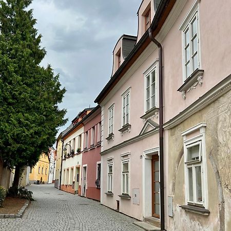 Apartman Na Bidylku - On The Perch Apartment Tábor Exteriör bild