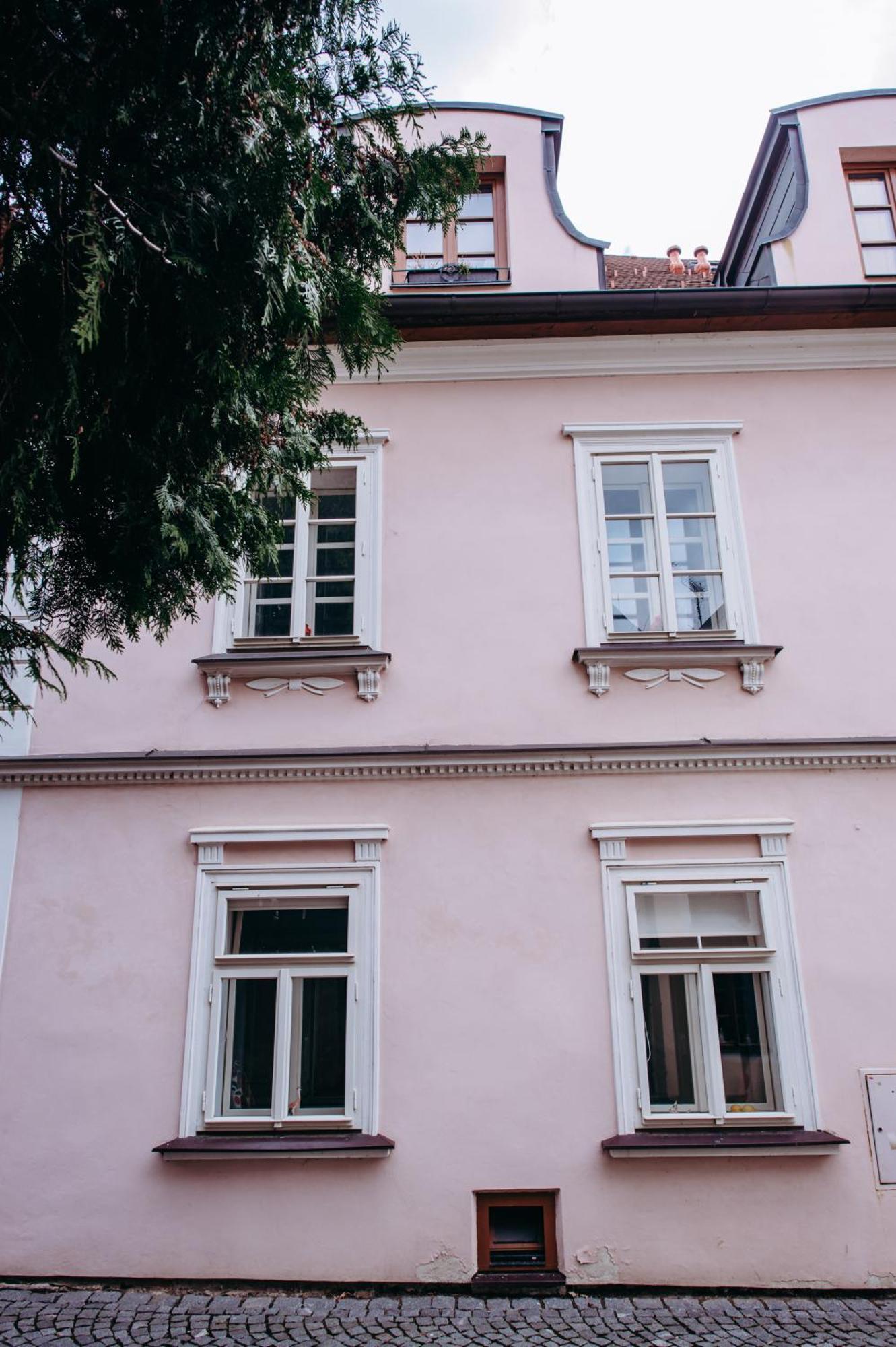 Apartman Na Bidylku - On The Perch Apartment Tábor Exteriör bild