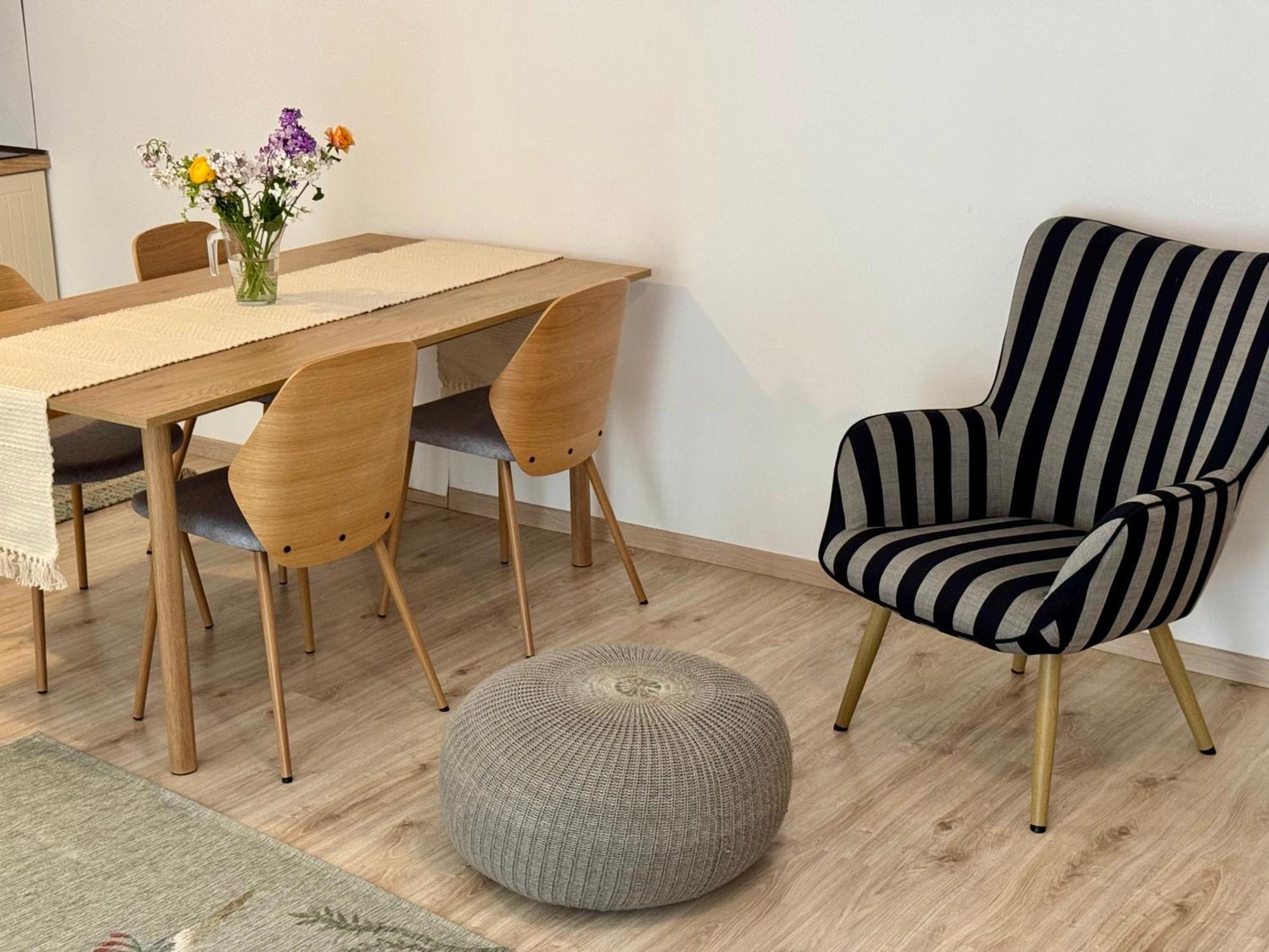 Apartman Na Bidylku - On The Perch Apartment Tábor Exteriör bild